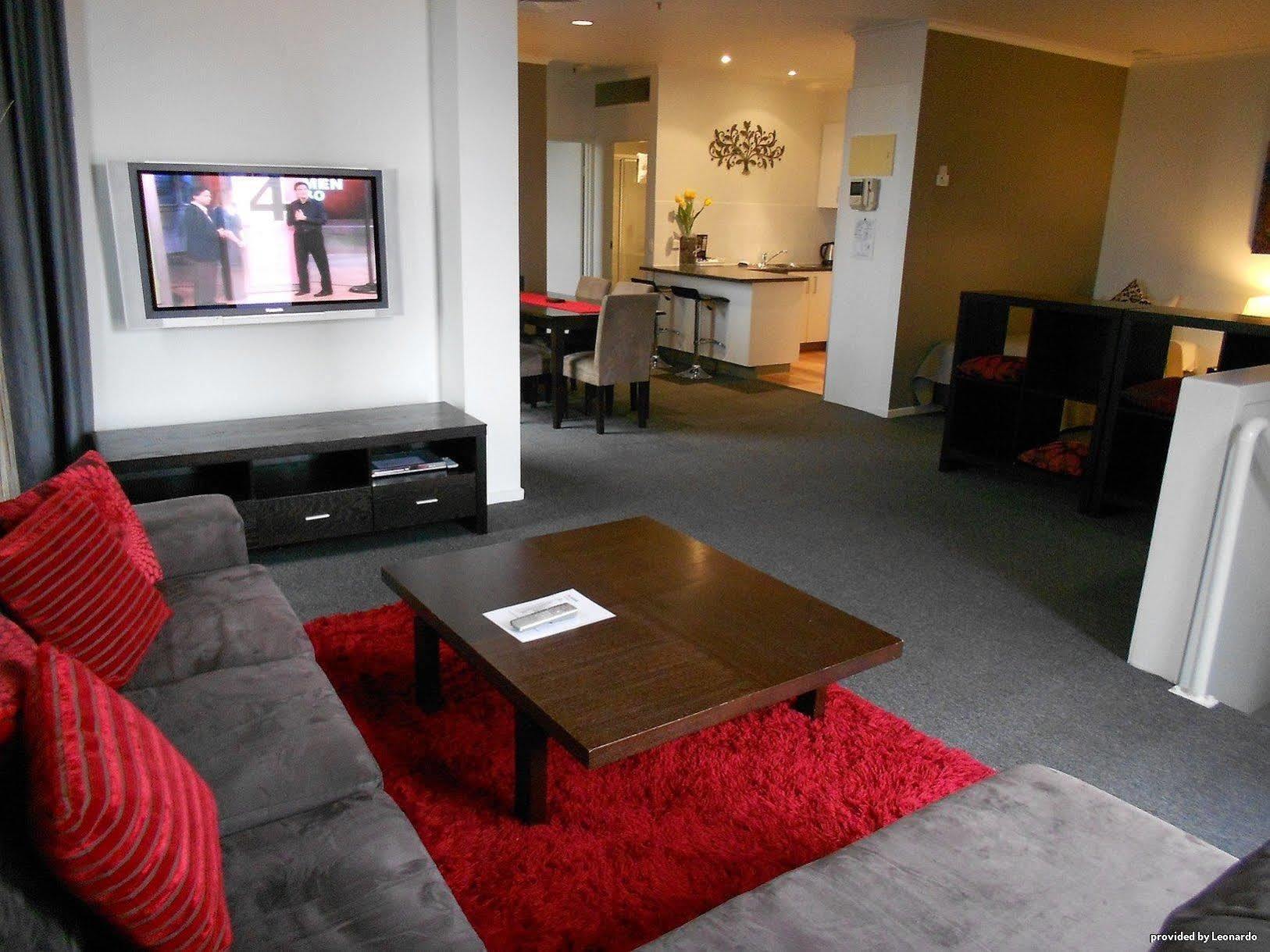Riverside Apartments Melbourne Room photo